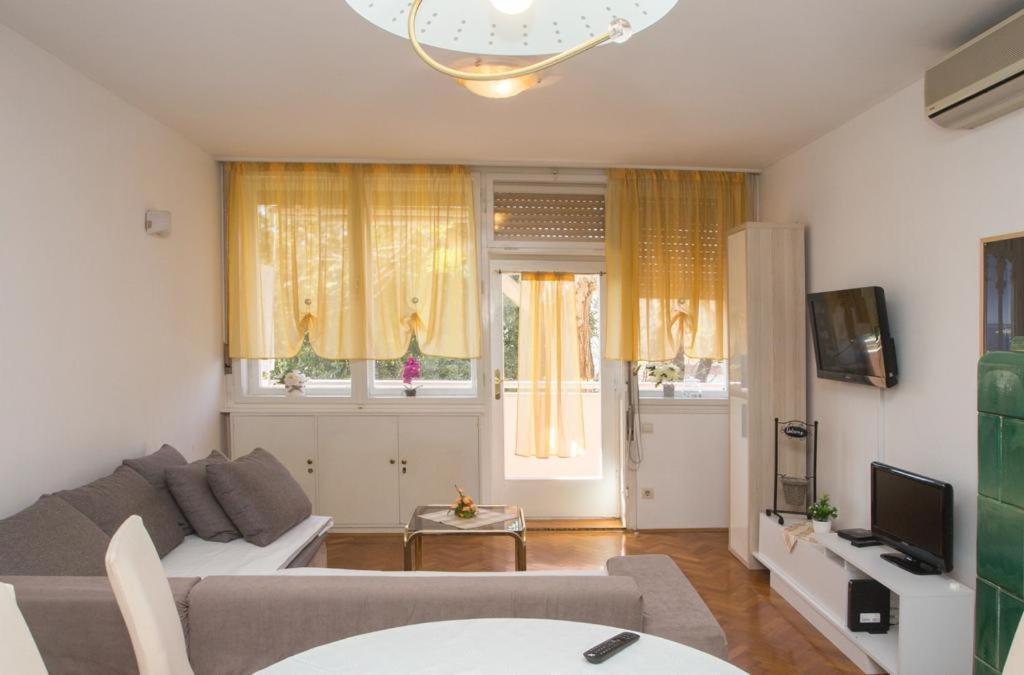 Apartments Orsula Split Eksteriør billede